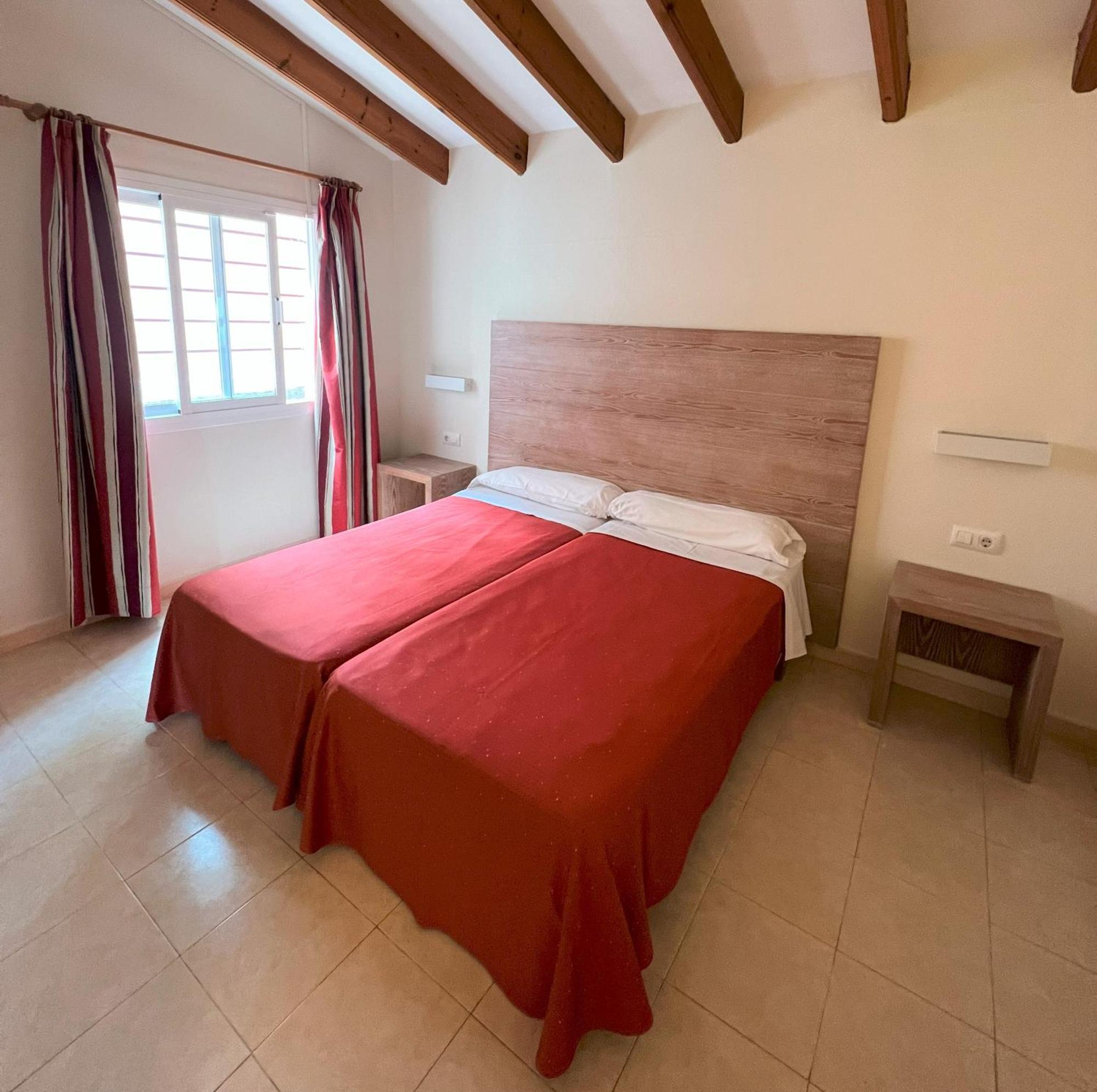 Hotel Xaloc Playa بونتا بريما الغرفة الصورة